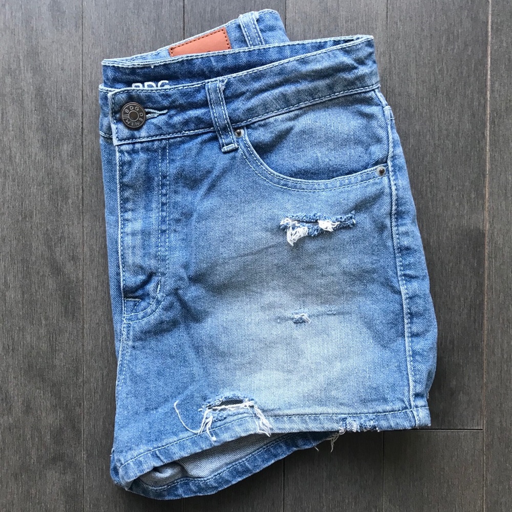 Urban Outfitters Erin high-rise short